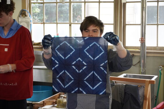 藍染体験の様子6