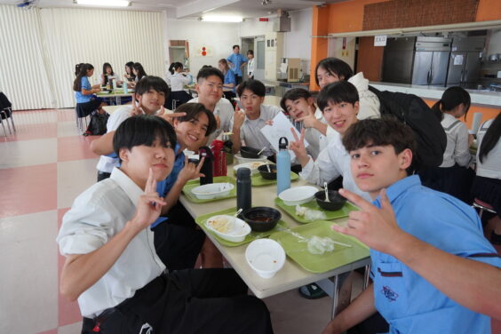 昼食時の様子11