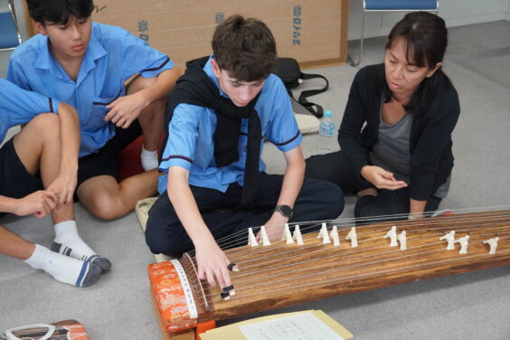 筝曲体験の様子7